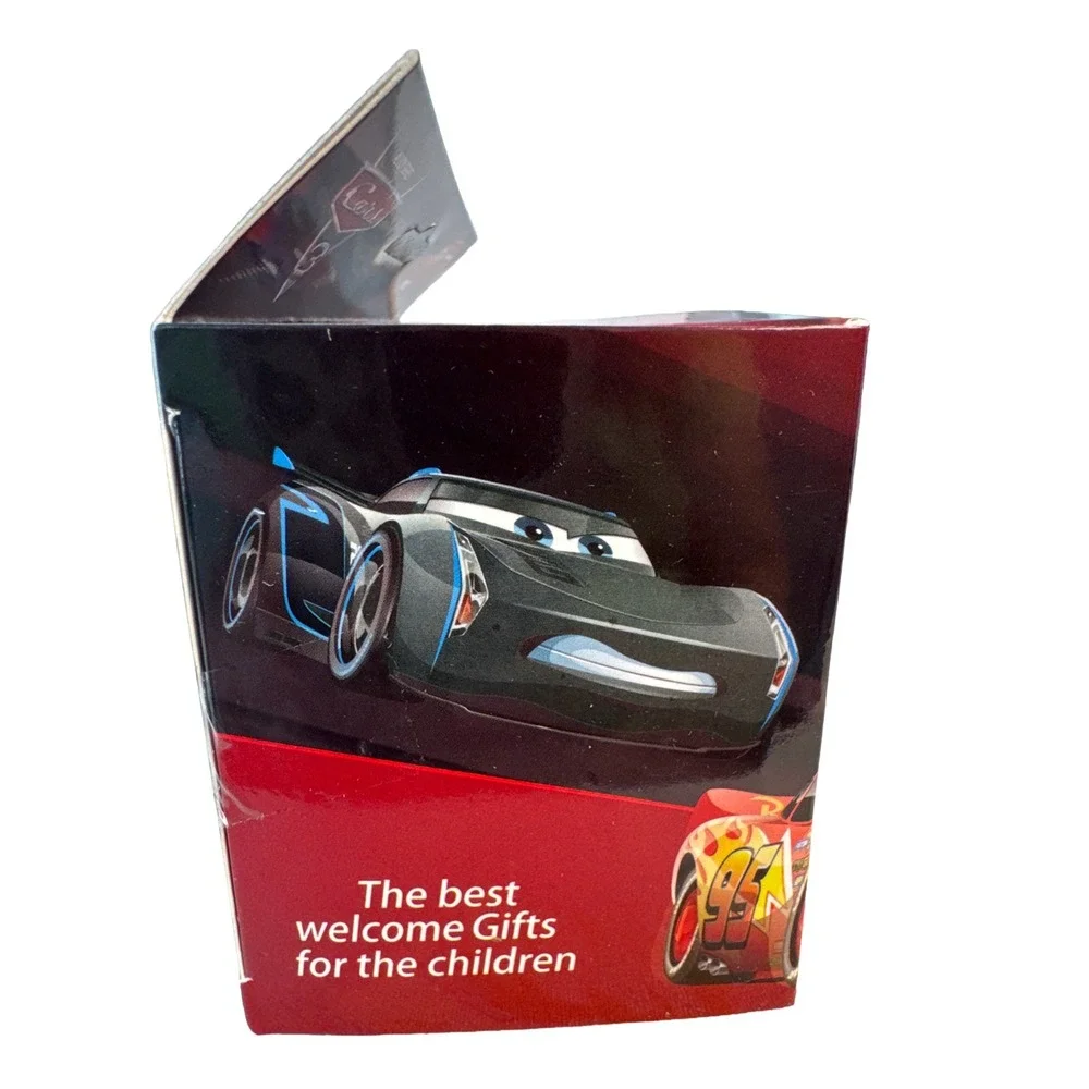 Disney Pixar Cars 3 Lightning McQueen Alloy Series Die-Cast Metal Pull Back Car